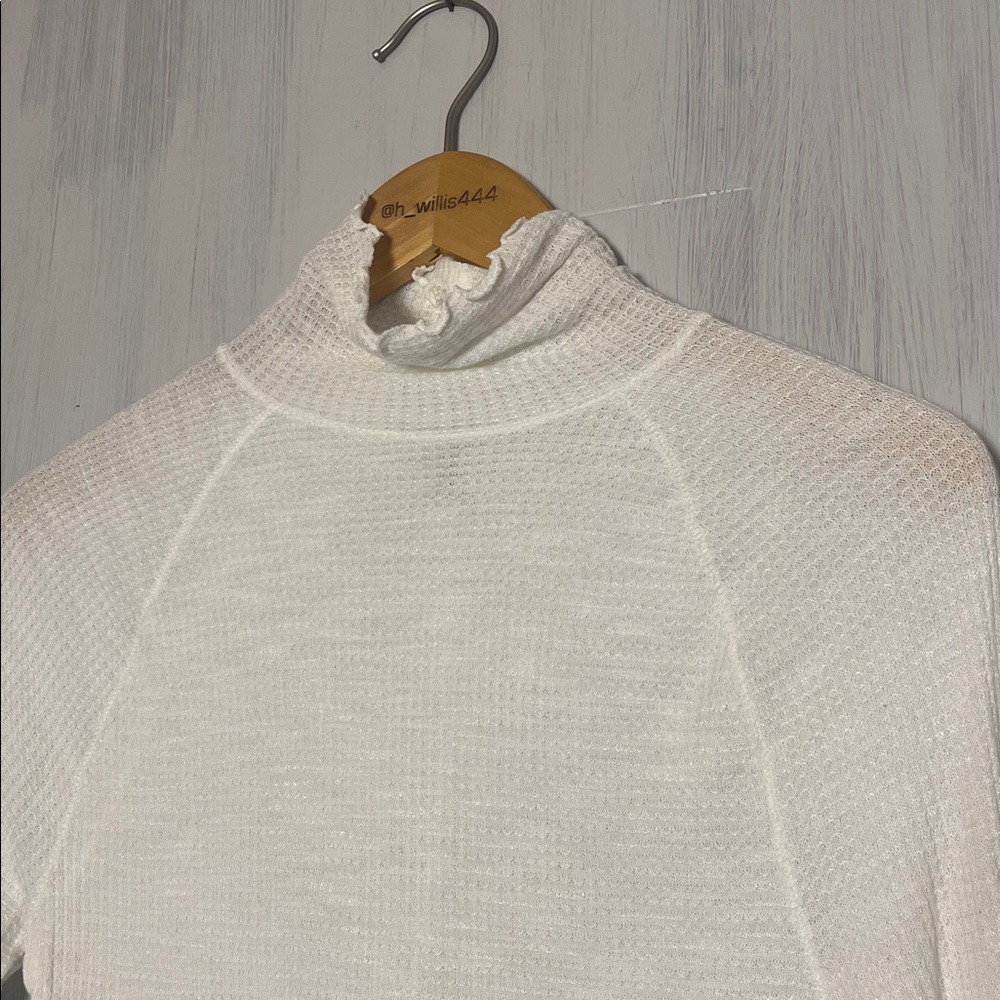 Intimately Free People Make It Easy Waffle Knit Lettuce Hem Thermal White‎ XS - Picture 5 of 8